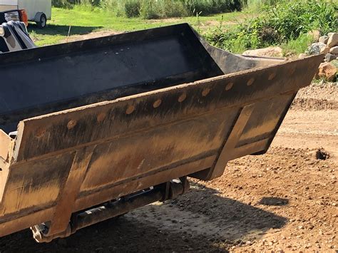 cutting edges for skid steer buckets sioux falls south dakota|cutting edge bucket.